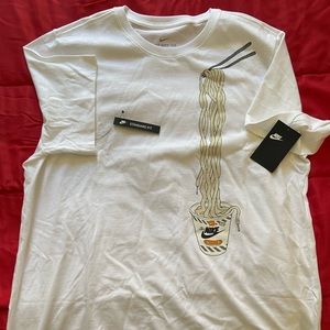 Men’s Nike Tee